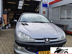Peugeot 206 - 1.4 XS Premium - NIEUWE DISTRIBUTIE