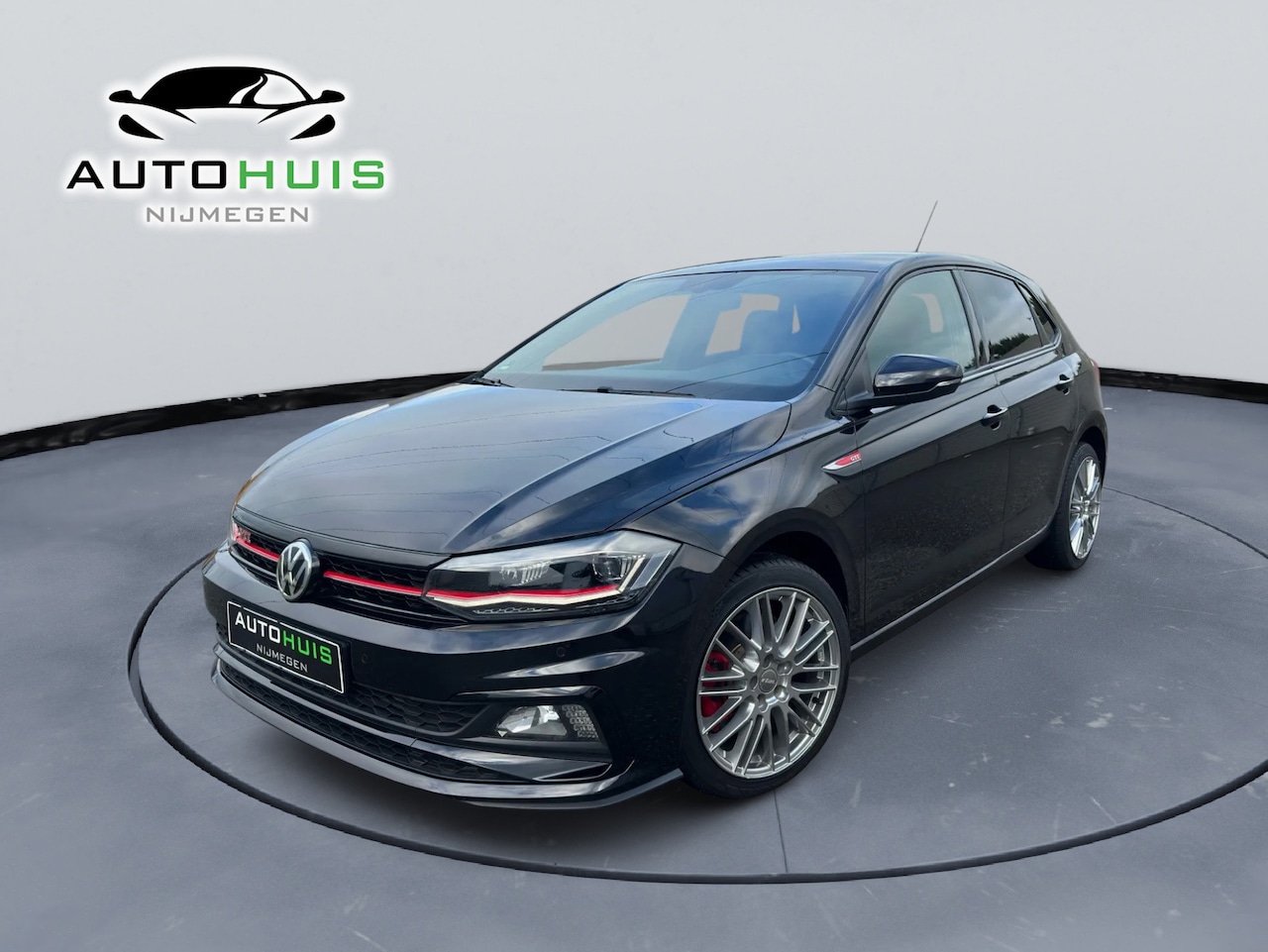 Volkswagen Polo - Volkswagen Polo GTI 2.0 TSI DSG 200 PK LED Navi ACC Slechts 45000 km ! - AutoWereld.nl