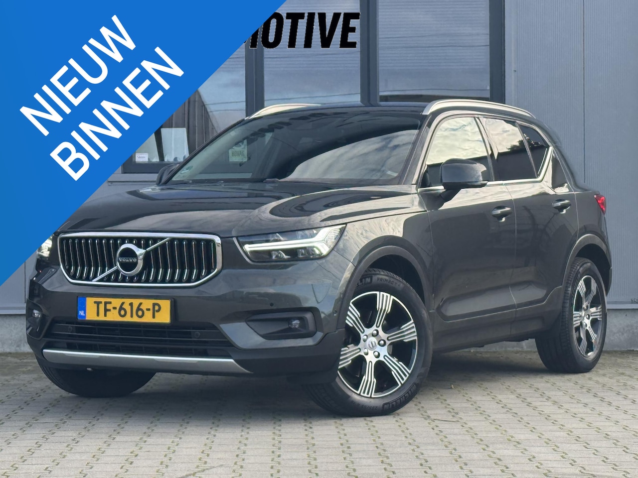 Volvo XC40 - 2.0 T4 Inscription 190 Pk | Trekhaak | H/K | CarPlay | Pilot assist | Leder - AutoWereld.nl