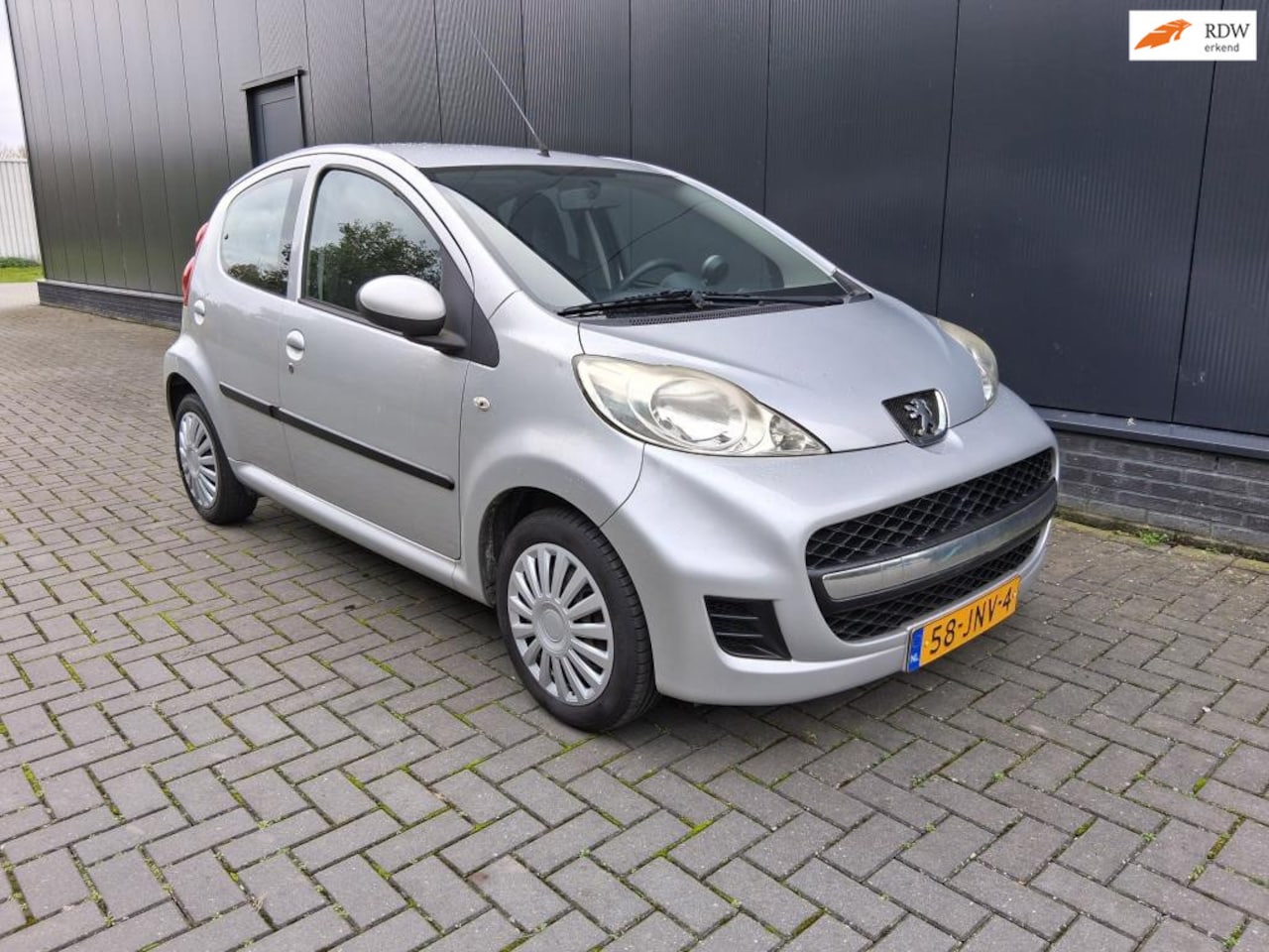 Peugeot 107 - 1.0-12V Sublime 1.0-12V Sublime / 5 drs - AutoWereld.nl