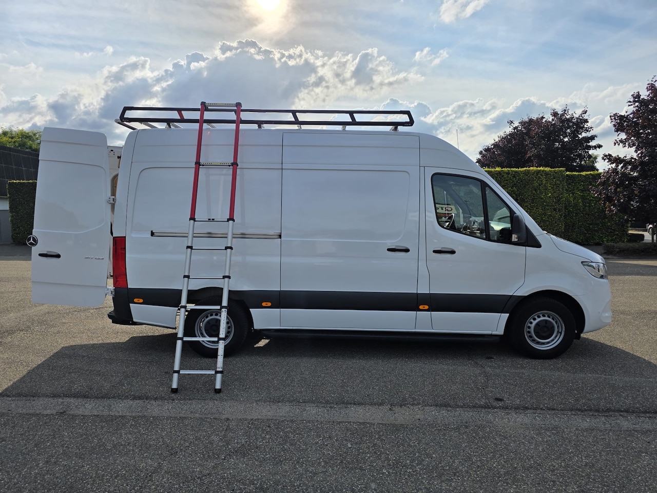 Mercedes-Benz Sprinter - 317 1.9 CDI L2H2 RWD - AutoWereld.nl
