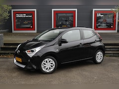 Toyota Aygo - 1.0 VVT-i x-play limited | Bluetooth| achteruitrijcamera |