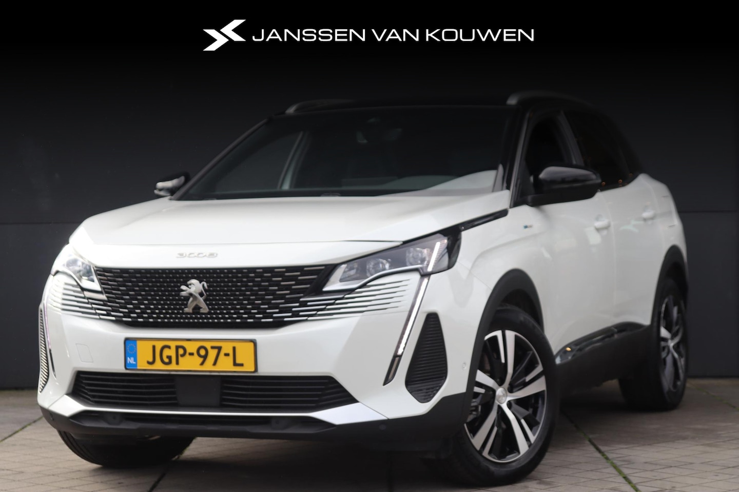 Peugeot 3008 - 1.6 HYbrid 225 GT Stoelverwarming Elektrische Achterklep Achteruitrijcamera - AutoWereld.nl