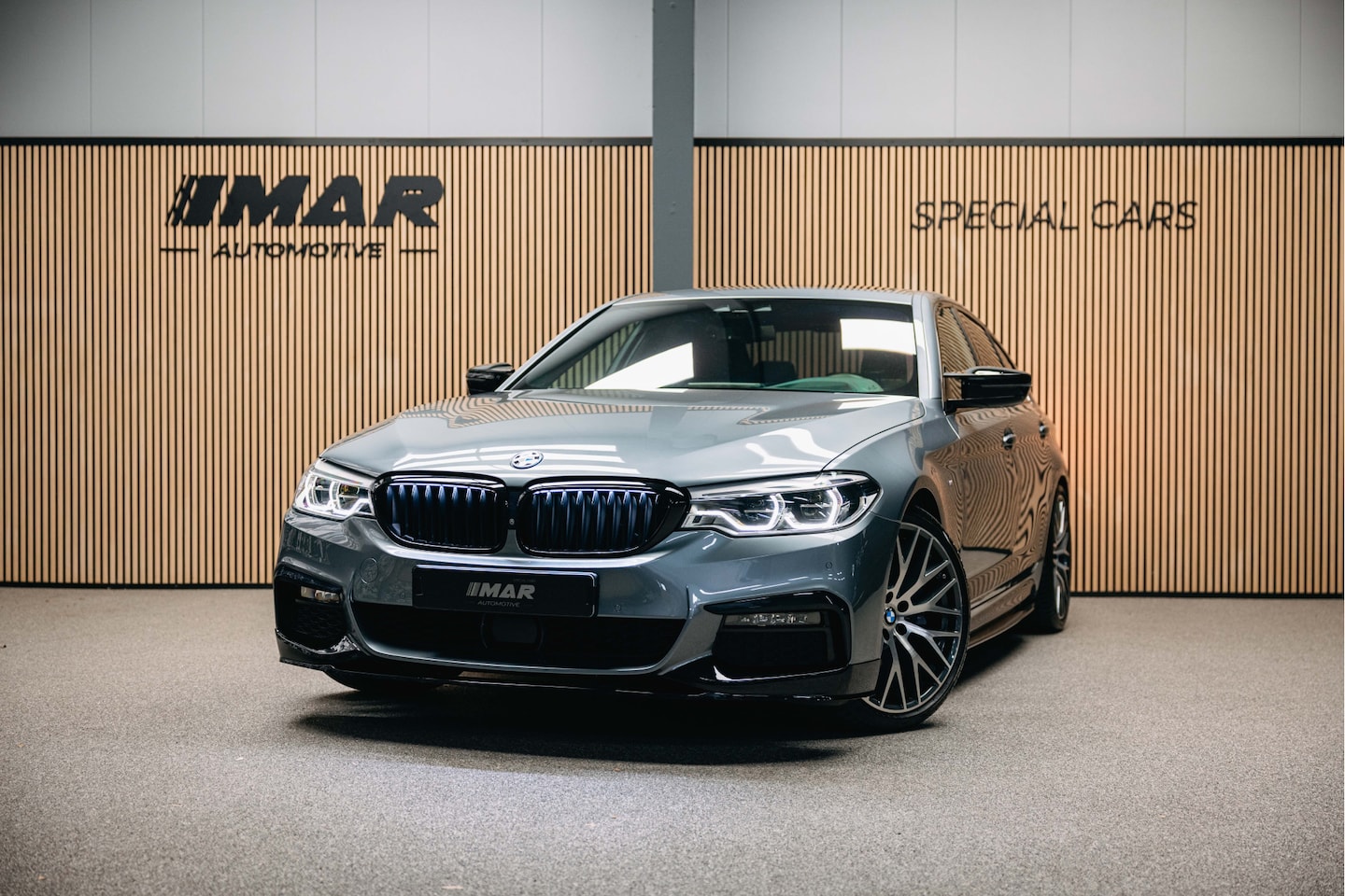 BMW 5-serie - 540i High Executive Edition | Pano | Head-Up | M-Sportpakket | Dealer Onderhouden | - AutoWereld.nl