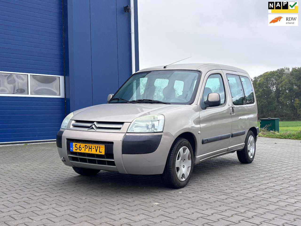 Citroën Berlingo - 1.6i Multispace Petit Paradis | Nu € 999,-!!! - AutoWereld.nl