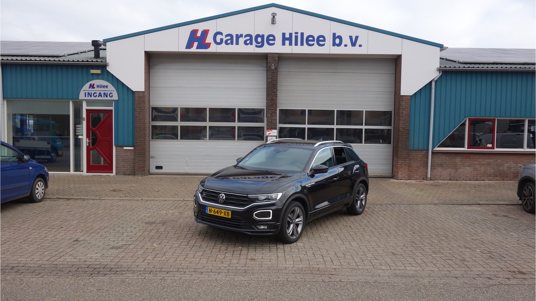 Volkswagen T-Roc - 1.5 TSI Sport Business R 1.5 TSI Sport Business R - AutoWereld.nl