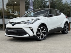 Toyota C-HR - 1.8 Hybrid Bi-Tone | Trekhaak | Dodehoek ass. | Stoel & Stuurver