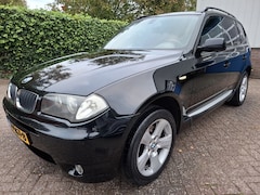 BMW X3 - 2.5i LEER/CLIMAT/CRUISE/NAVI 192PK