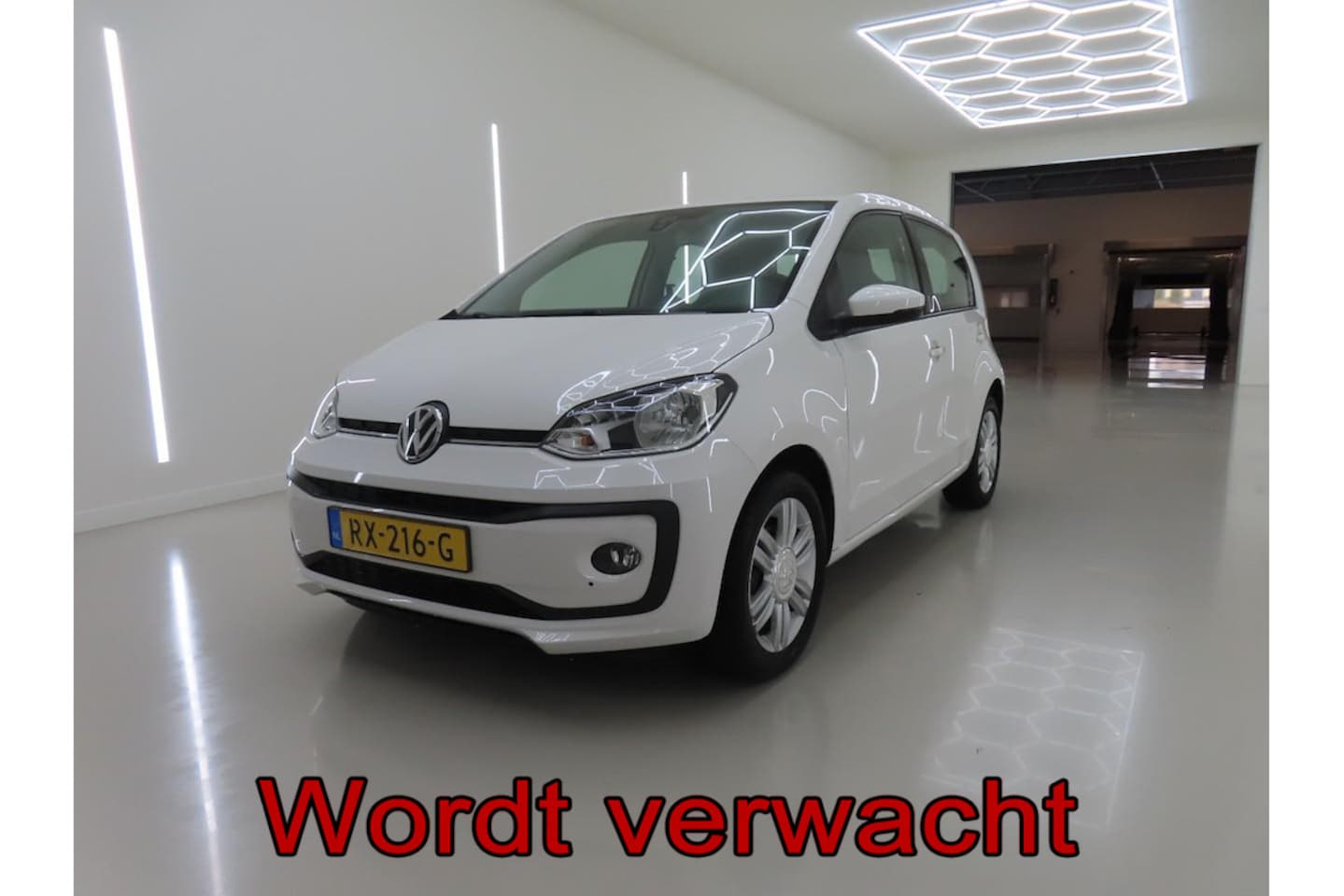 Volkswagen Up! - 1.0 EcoFuel high up! Slechts 22Dkm! - AutoWereld.nl