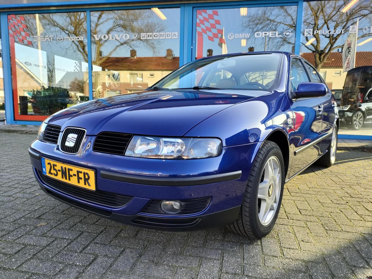 SEAT Toledo - 2.3 V5 Executive 2.3 V5 Executive - AutoWereld.nl