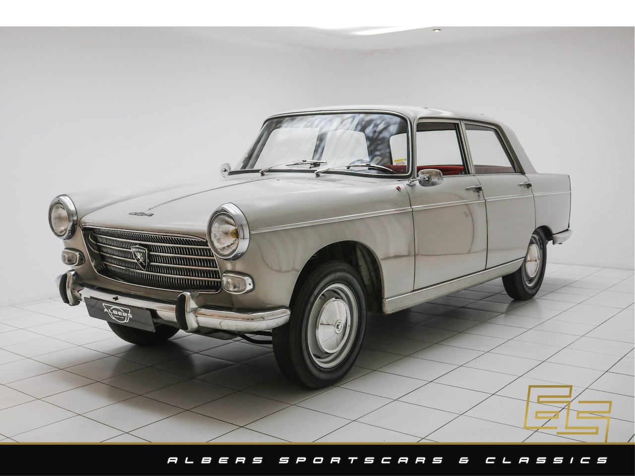 Peugeot 404 - Berline 1.6 All original - Perfect condition - Never restored - AutoWereld.nl