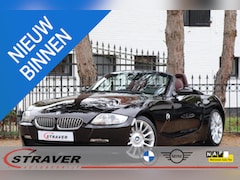 BMW Z4 Roadster - 3.0si Executive |M-Sportstoelen |Individual rubin schwarz