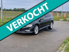 Volkswagen Passat Variant - 1.5 TSI R-Line Business +