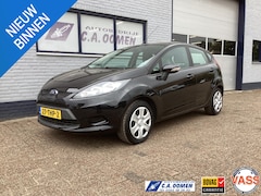 Ford Fiesta - 1.25 Ghia Airco lage kilometerstand