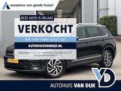 Volkswagen Tiguan - 2.0 TSI 4Motion Highline | Trekhaak Elektr./LED/Cruise Adaptief/Navi/Camera