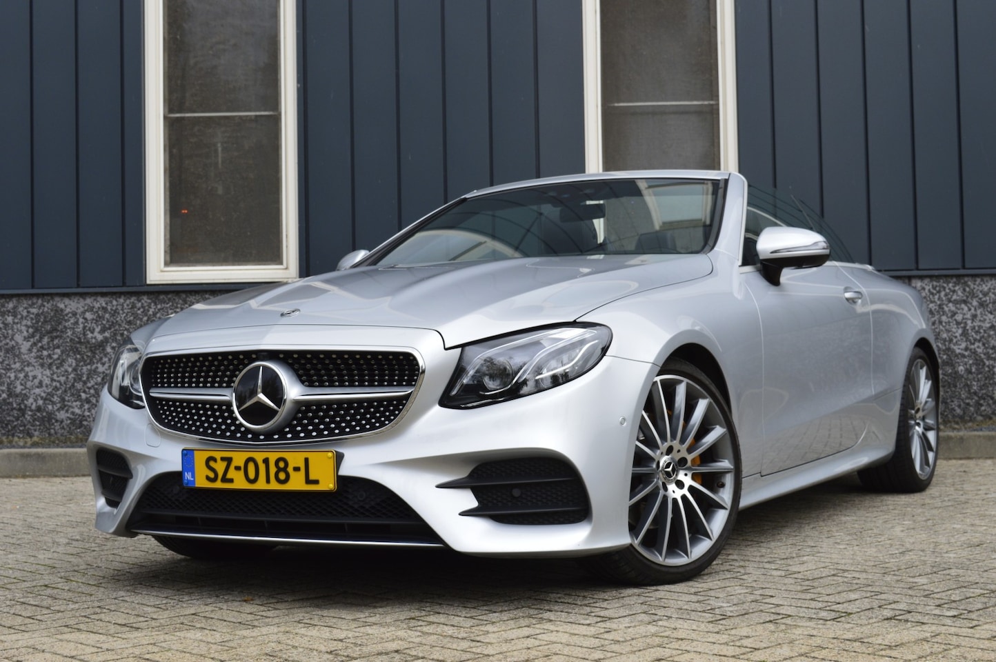 Mercedes-Benz E-klasse Cabrio - 200 AMG-Style Premium Plus Rijklaarprijs-Garantie Burmester Wildscreen Stoelkoeling Sfeerv - AutoWereld.nl