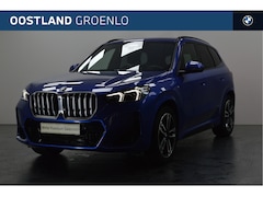 BMW X1 - xDrive23i High Executive M Sport Automaat / Trekhaak / Sportstoelen / Adaptieve LED / M Ad