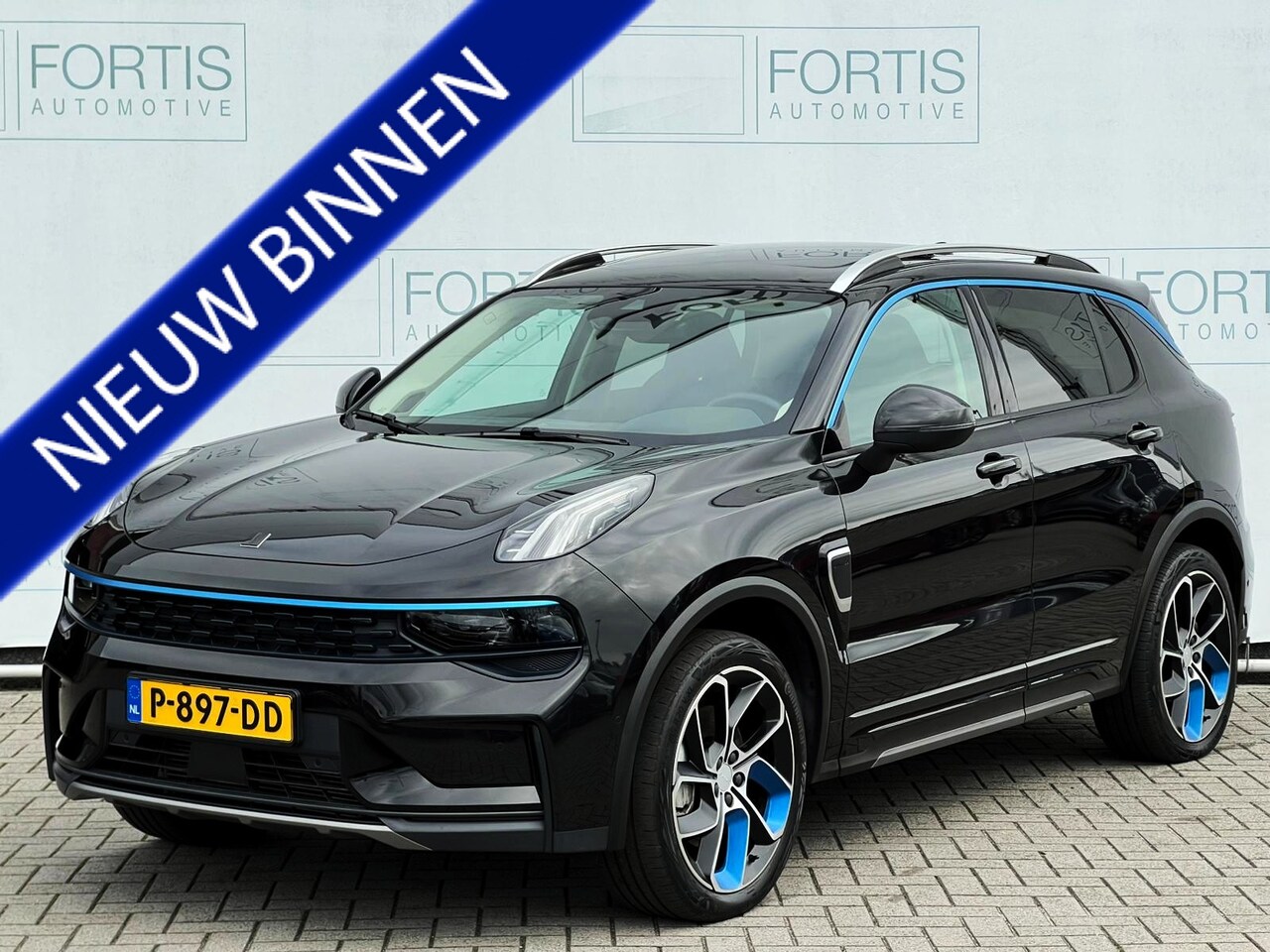 Lynk & Co 01 - 1.5 5X OP VOORRAAD! NL AUTO | TREKHAAK | CAMERA | PANO | - AutoWereld.nl