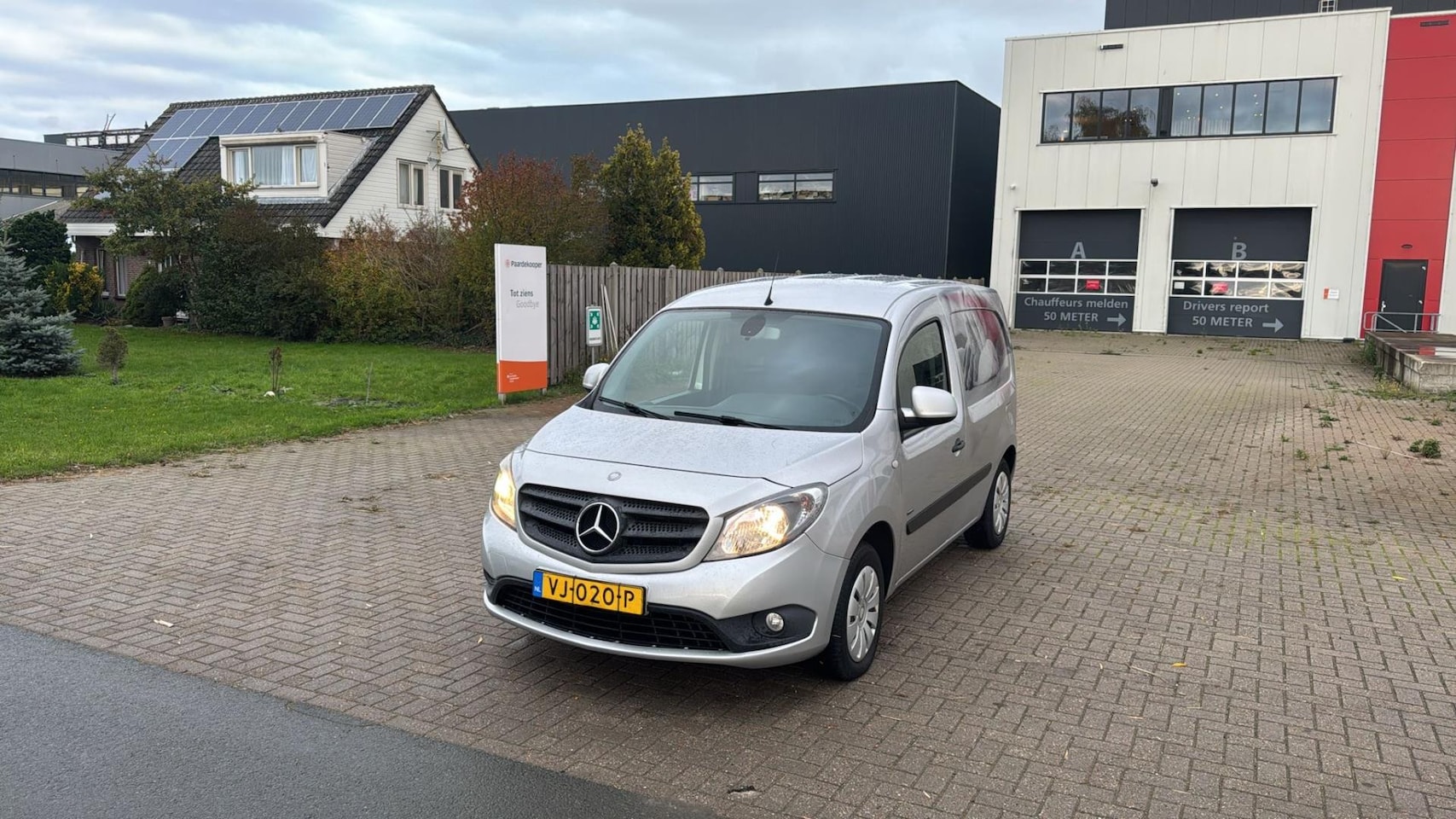 Mercedes-Benz Citan - 109 CDI BlueEFFICIENCY 249.000 NAP AIRCO ZILVER GRIJS 2014 - AutoWereld.nl