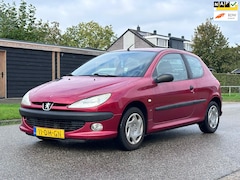 Peugeot 206 - 1.6 XS 25-10-2026 APK*NAP*Elektrische ramen*Stuurbekrachtiging