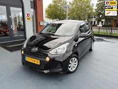 Hyundai i10 - 1.0i Comfort AIRCO NAVI