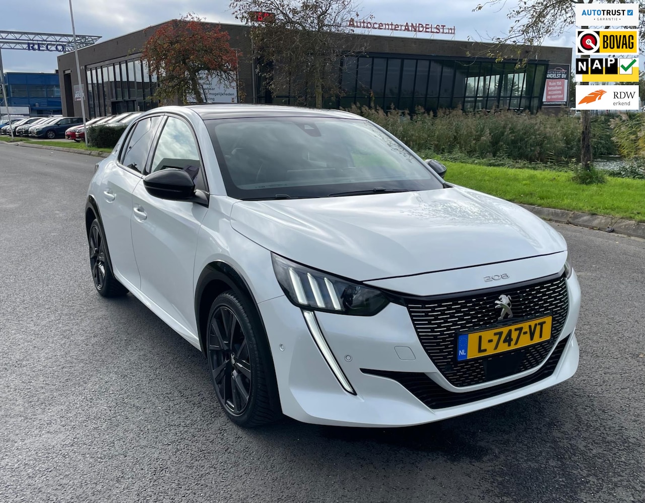 Peugeot 208 - 1.2 PureTech GT Pack 1.2 PureTech GT Pack, 131PK, Aut, Pano, Acc, Cam, Pdc, Carplay, 2e eig afk, Geen import, N - AutoWereld.nl