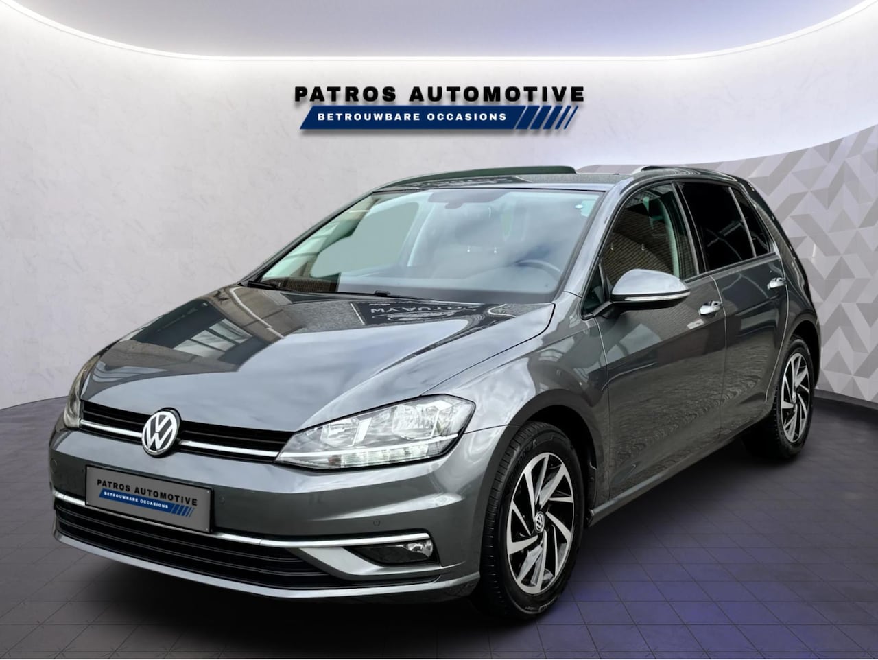 Volkswagen Golf - 1.0 TSI Join | Navigatie | Camera | ACC | Climatronic | PDC | Stoelverwarming - AutoWereld.nl