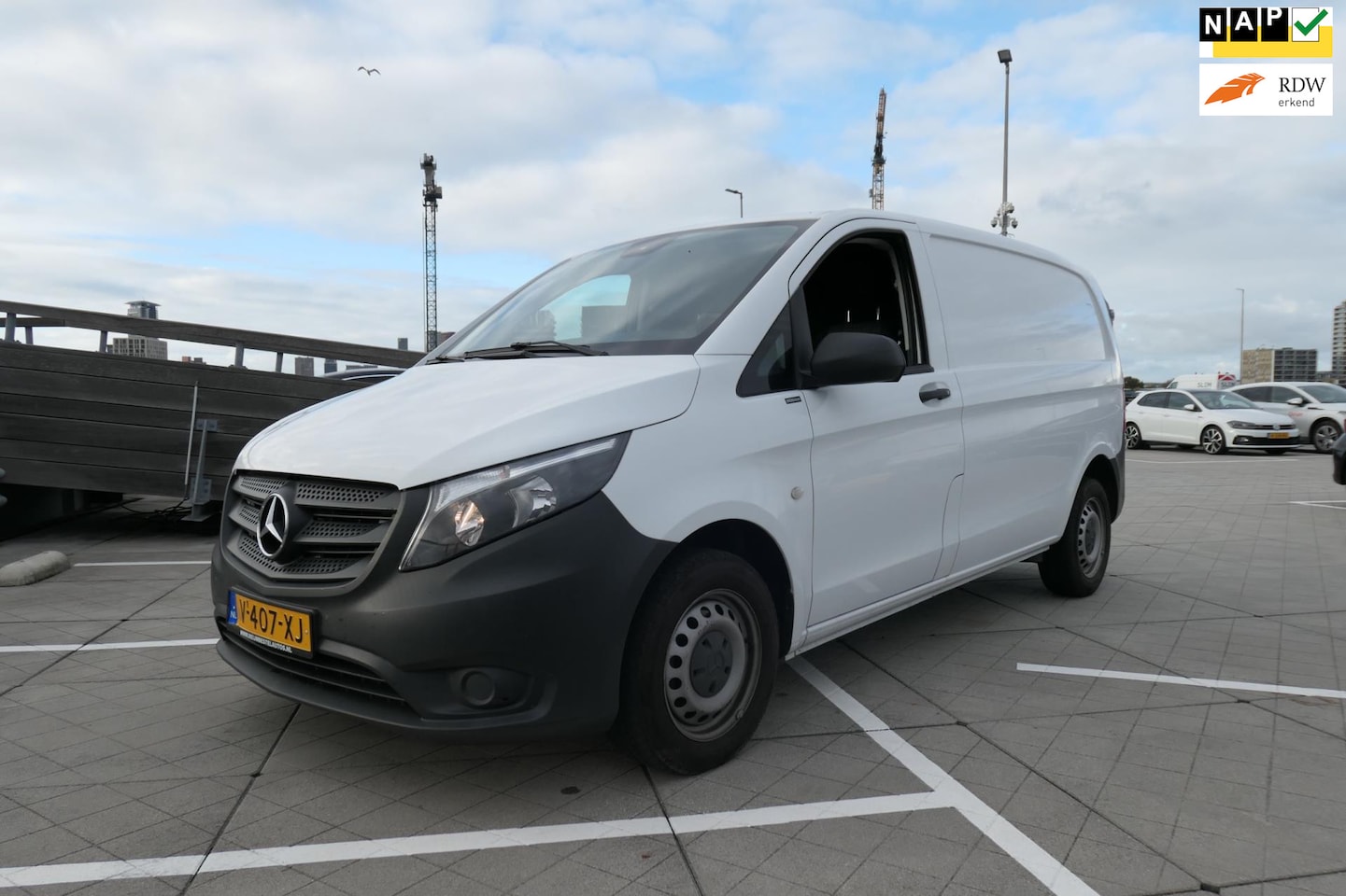 Mercedes-Benz Vito - 109 CDI Functional Lang Apk/Nap/Airco/Cd/Usb/Aux/Armsteun - AutoWereld.nl