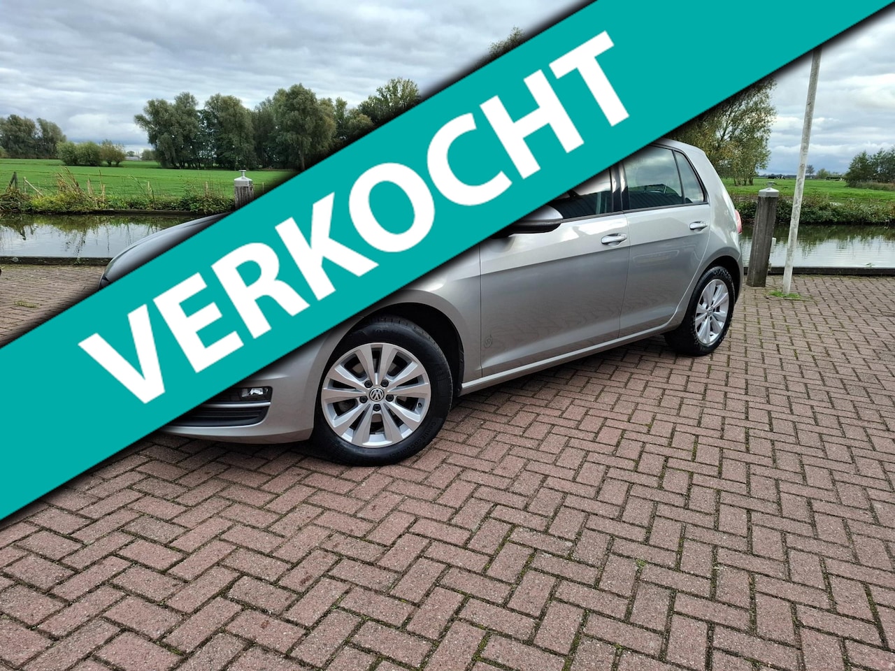 Volkswagen Golf - 1.2 TSI Comfortline Clima Cruise PDC 1e eigenaar - AutoWereld.nl