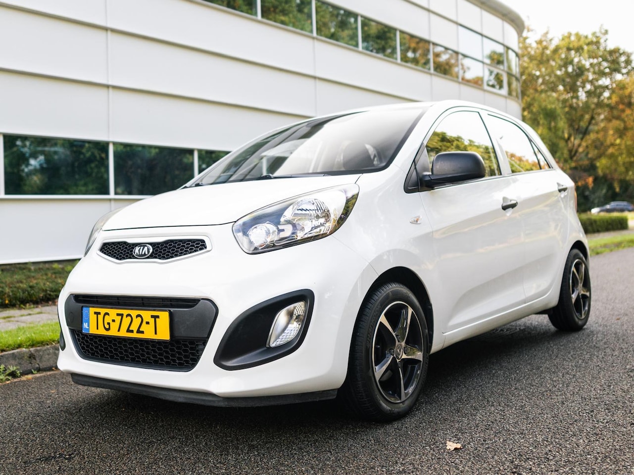 Kia Picanto - 1.0 CVVT EconomyLine 1.0 CVVT EconomyLine - AutoWereld.nl