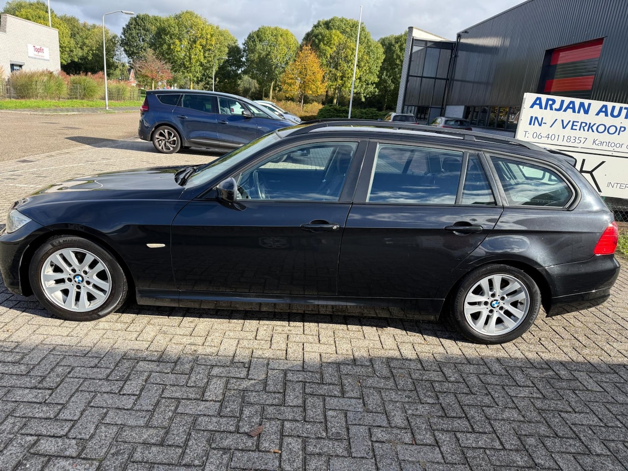 BMW 3-serie Touring - 318i Business Line 318i Business Line - AutoWereld.nl