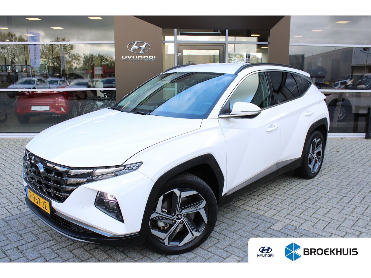 Hyundai Tucson - 1.6 T-GDI PHEV Comfort Smart 4WD | DAB ontvanger | Achteruitrijcamera | Adaptive cruise co - AutoWereld.nl