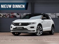 Volkswagen T-Roc - 1.5 TSI 2x R-Line /LED/PANODAK/CARPLAY/CAMERA/STOELVERW./ACC/TREKHAAK
