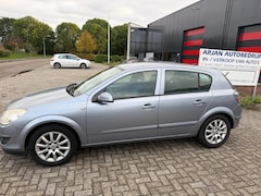 Opel Astra - 1.6 Temptation