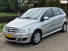 Mercedes-Benz B-klasse - 180 BlueEFFICIENCY|Airco|Bluetooth|Radio