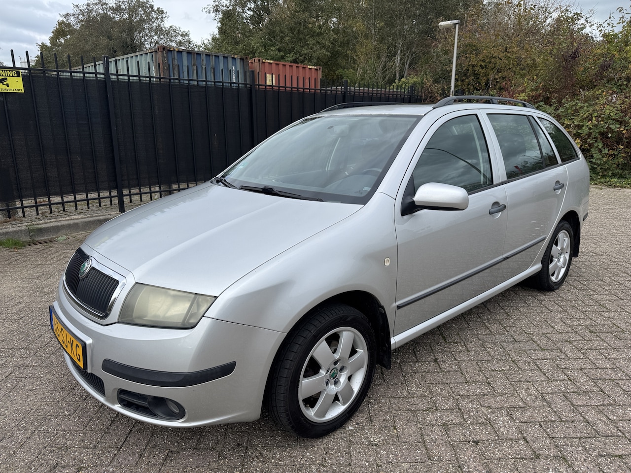Skoda Fabia Combi - 1.4-16V Equipe plus Airco/Cruise/Schuifdak - AutoWereld.nl