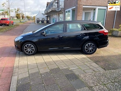 Ford Focus Wagon - 1.0 EcoBoost airco el ramen cruisecontrol navi met n.a.p 199278 km