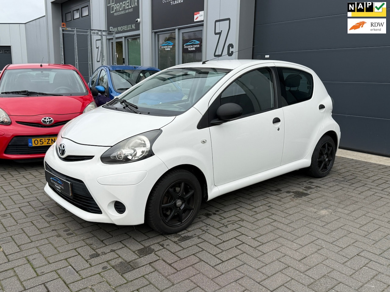 Toyota Aygo - 1.0 AIRCO | ELEKTR PAKKET | NIEUWE APK | NAP | - AutoWereld.nl