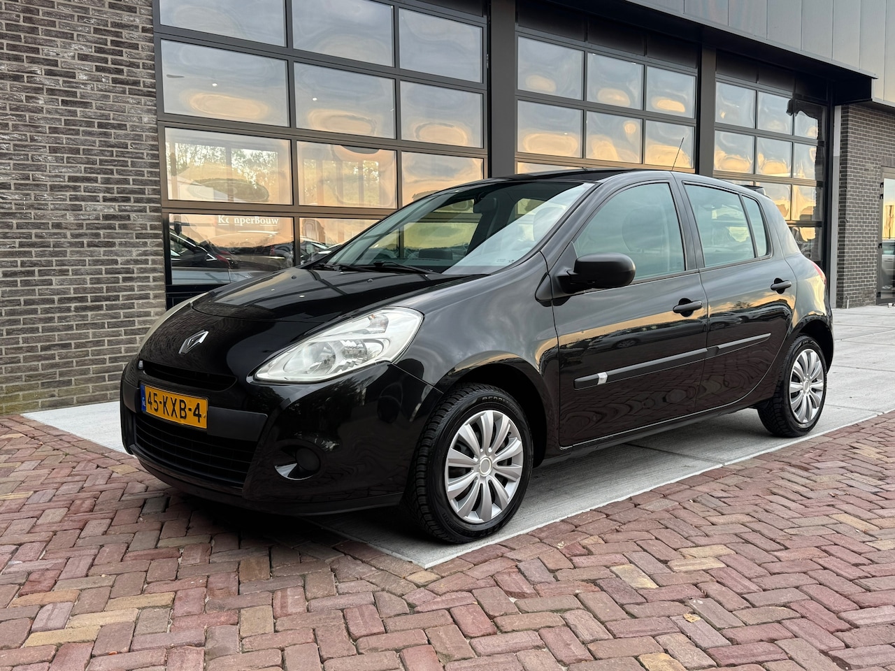 Renault Clio - 1.2 Special Line | Airco | Navi | elektrisch pakket | - AutoWereld.nl