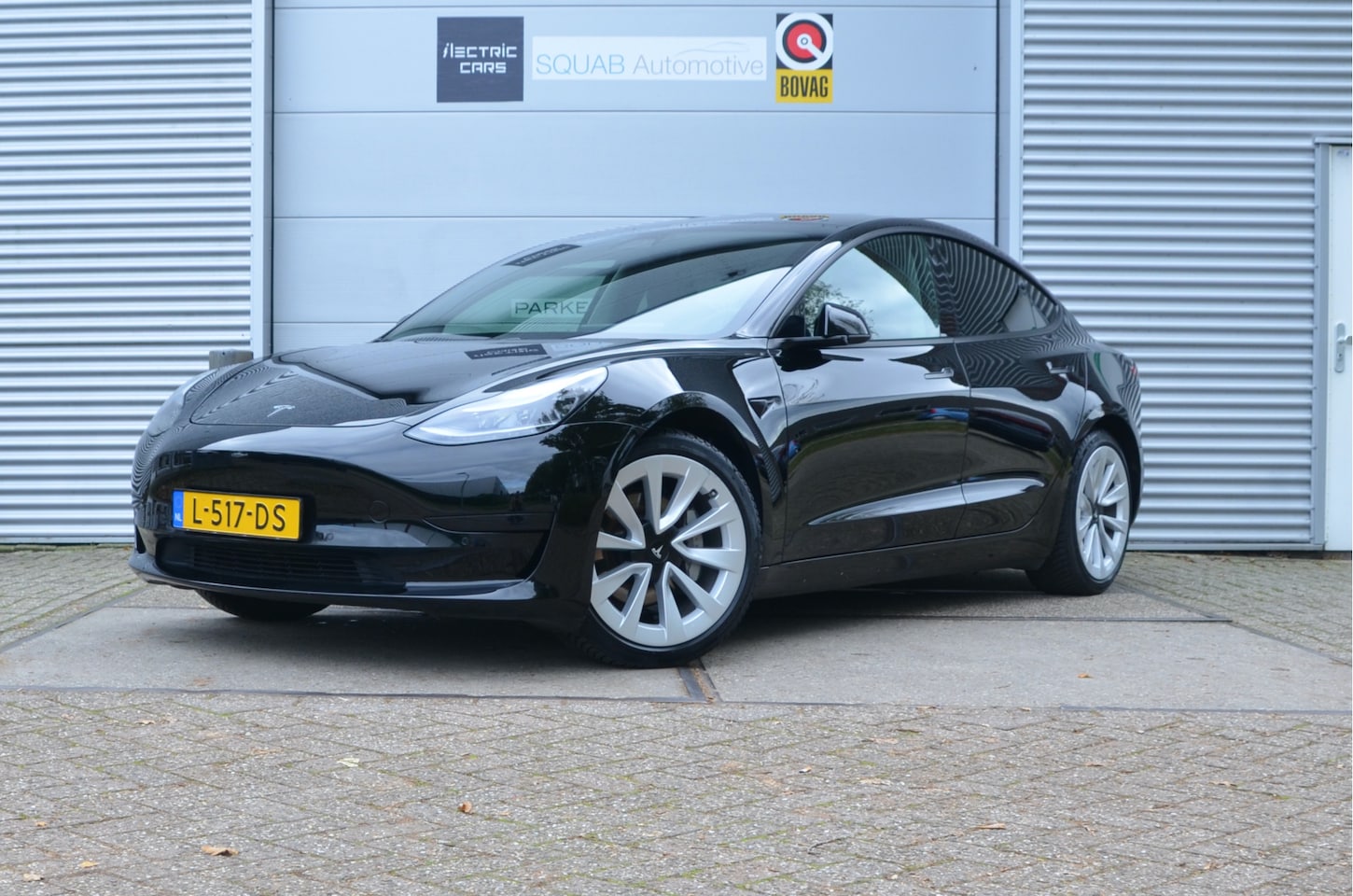 Tesla Model 3 - Standard RWD Plus 60 kWh AutoPilot, 19" Alu - AutoWereld.nl