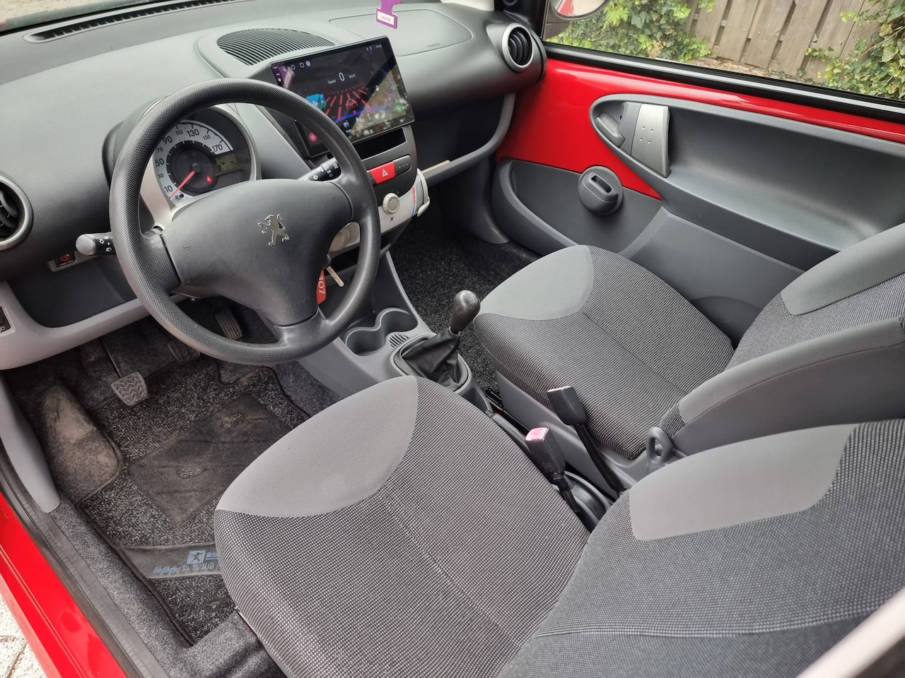 Peugeot 107 - 1.0-12V XS