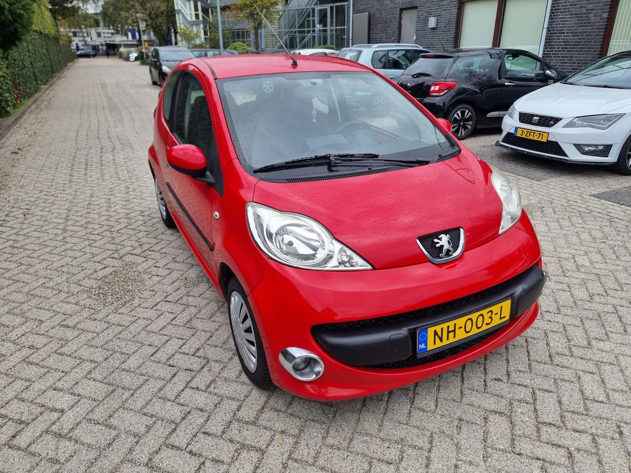 Peugeot 107 - 1.0-12V XS