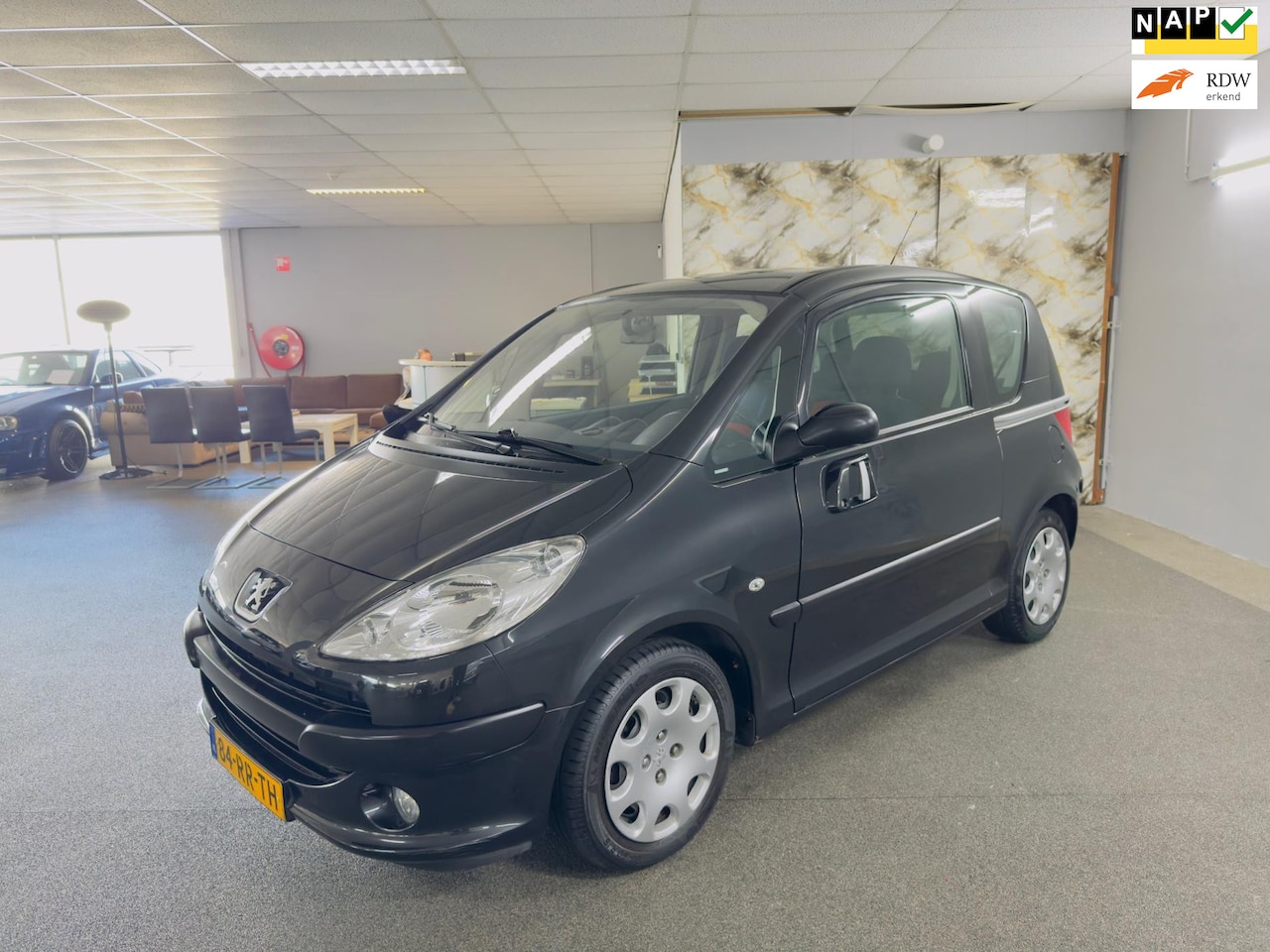 Peugeot 1007 - 1.4 Gentry Apk Nieuw,1e Eigenaar,Dealer - onderhouden,Airco,E-Ramen,N.A.P,Weinig km's,Nieu - AutoWereld.nl