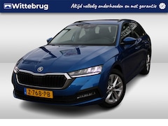 Skoda Octavia Combi - 1.0 e-TSI 110pk Business Edition / App Connect / LM 17 inch / Wegkl. Trekhaak / Keyless