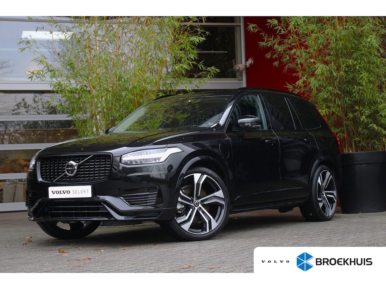 Volvo XC90 - T8 Recharge AWD 455pk Ultimate Dark Black Edition | Bowers&Wilkins | Luchtvering | Massage - AutoWereld.nl