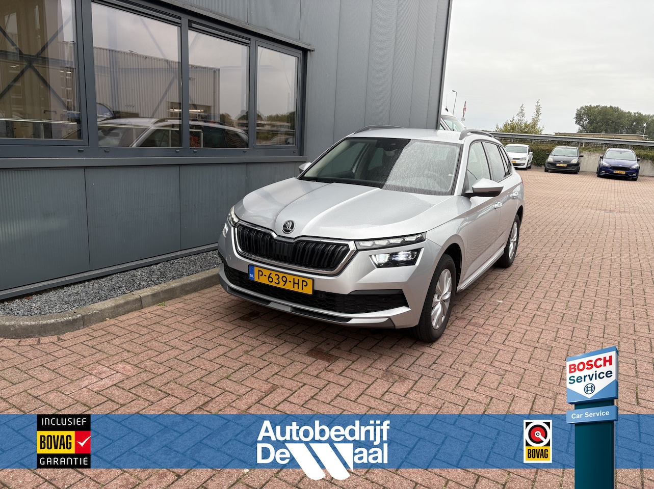Skoda Kamiq - 1.0 TSi 110pk Business Edition LED/VIRTUAL/NAVI/CARPLAY/DAB/PDC/STOELVERWARMING - AutoWereld.nl
