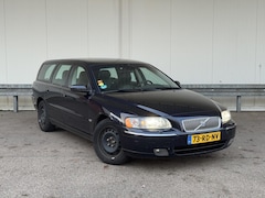 Volvo V70 - 2.5T Summum|Memory|Automaat|Nwe APK|5 Cil Turbo|Leder|Trekhaak|Stoelverwarming