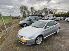 Alfa Romeo GT - 2.0 JTS Progression '' MOOIE AUTO / MOTOR DEFECT "