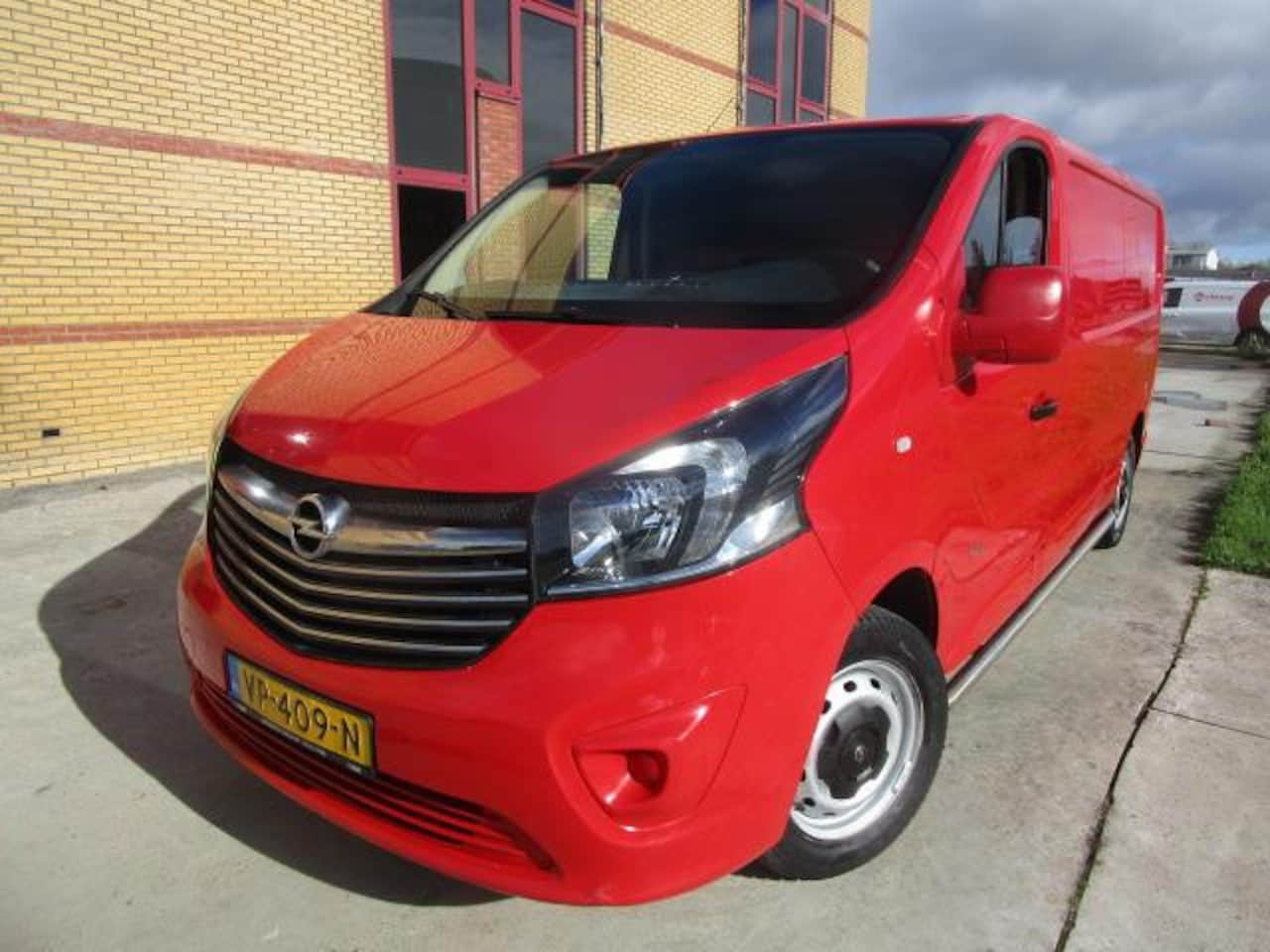Opel Vivaro - 1.6 CDTI L2H1 Selection 1.6 CDTI L2H1 Selection - AutoWereld.nl