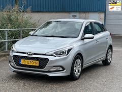 Hyundai i20 - 1.2 HP i-Motion Comfort 1e Eigenaar NAVI Clima Camera 93.800 KM NAP